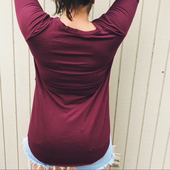 Maroon sweater - Picture 3 of 3